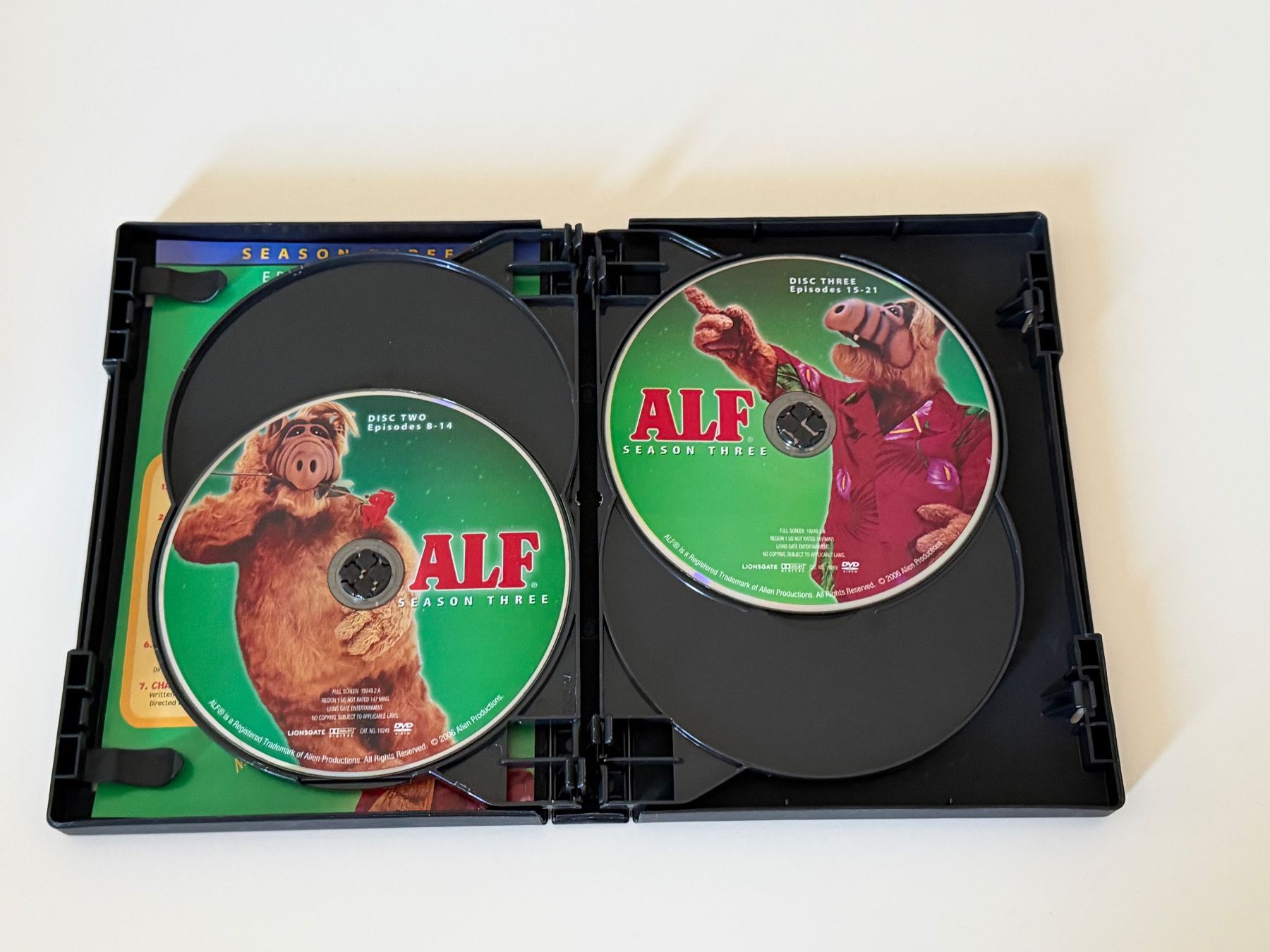 Tutti i DVDs: ALF Season 3 - 4 Disc Box Set - Code 1 Englisch – Usato da Altstätten SG venduto da sheamus 5