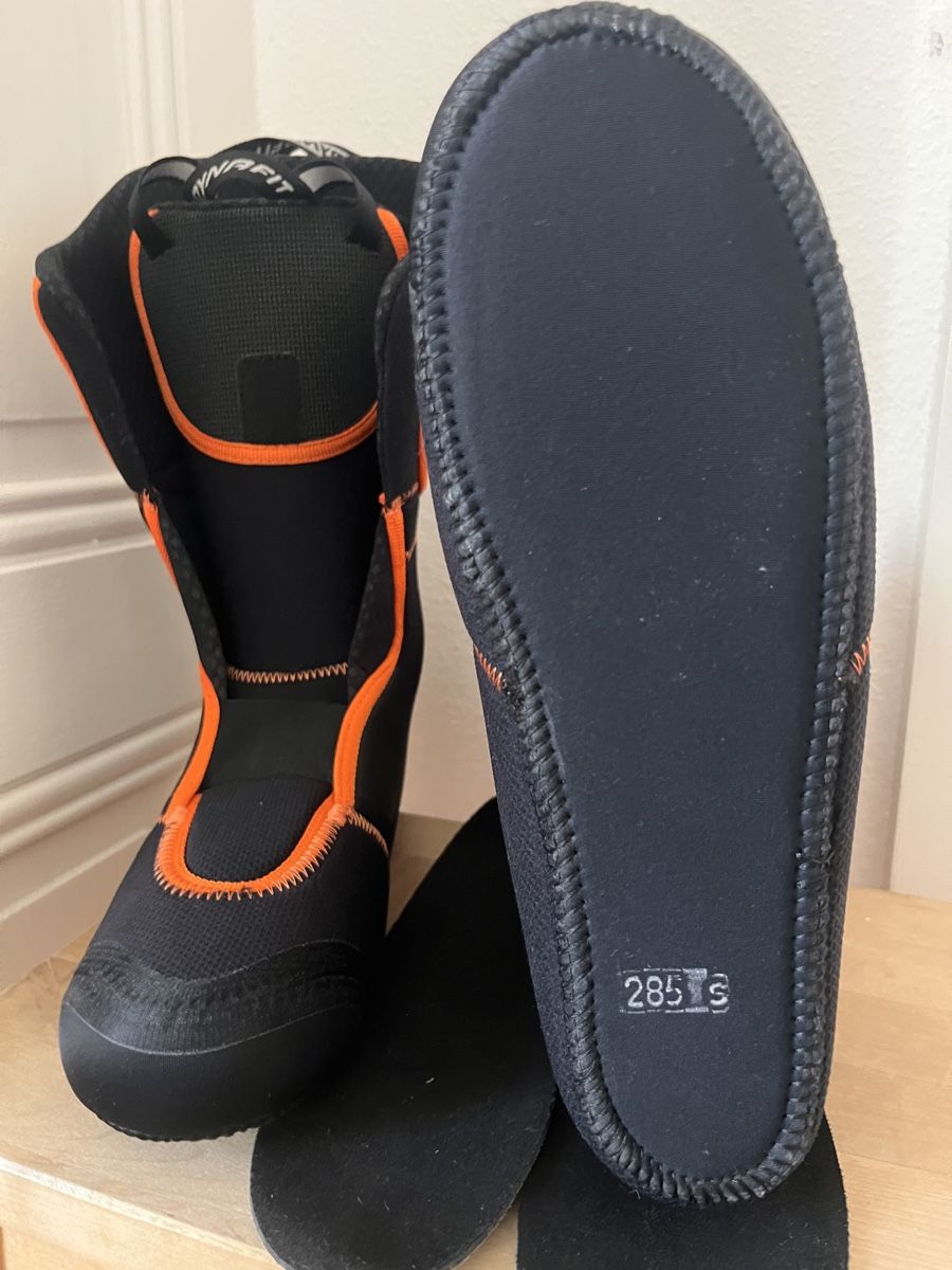 Dynafit Sci: Dynafit Blacklight Ski Touring Boots - Size 28.5 – Usato da Vevey venduto da UpDawg 2