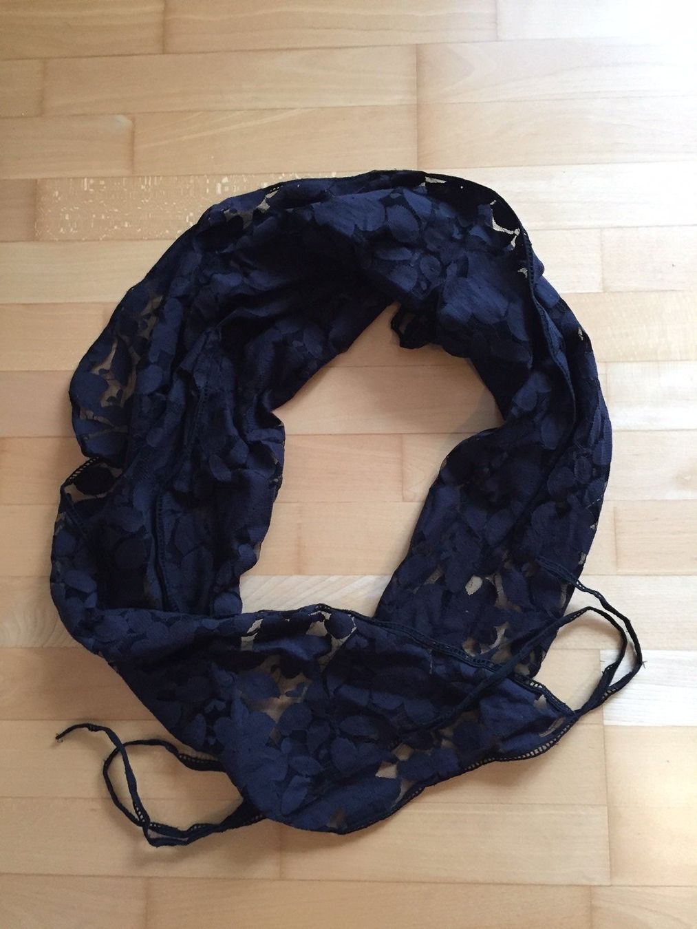 Foulards, Tücher & Schals: Schal von Seventy mit Spitze Schwarz NEU – Neu (gemäss Beschreibung) aus Zollikon von Mar126