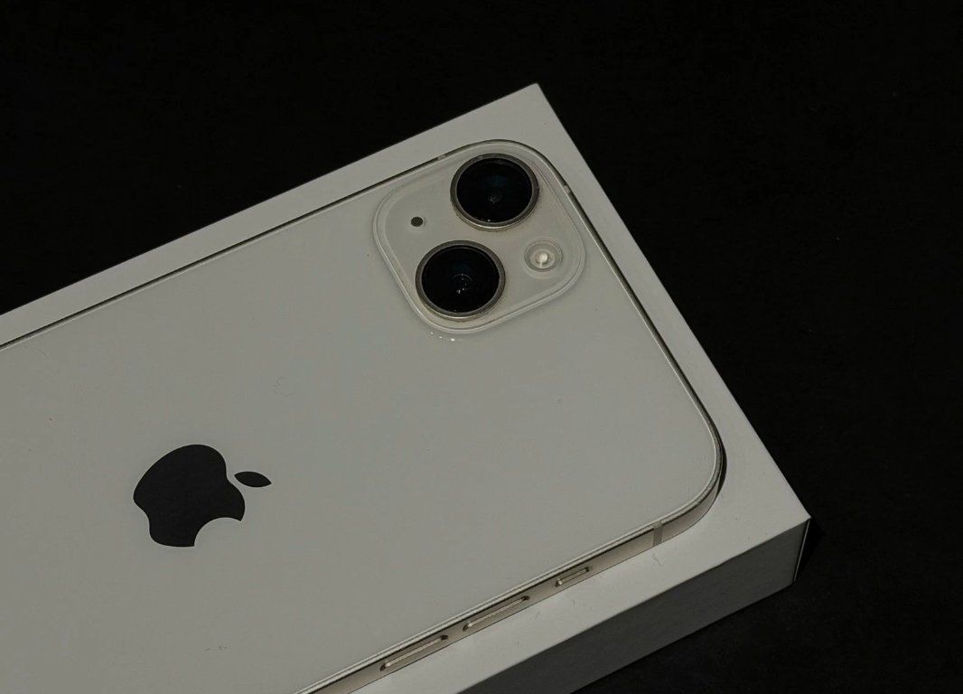 Apple Handys / Smartphones: iPhone 14 Plus (512GB) Akku 98% – Gebraucht aus Luzern von Waince786 2