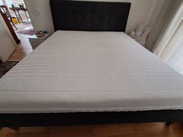 Letto IKEA smontato con O senza materasso