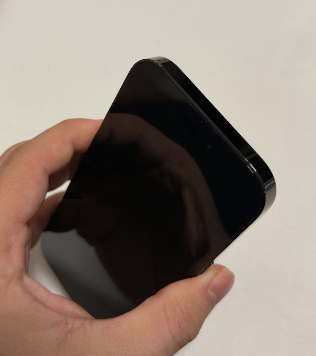 Apple Telefoni cellulari / Smartphones: iPhone 14 pro - 256 GB - Space Black – Usato da St. Gallen venduto da ham_8h7y 2