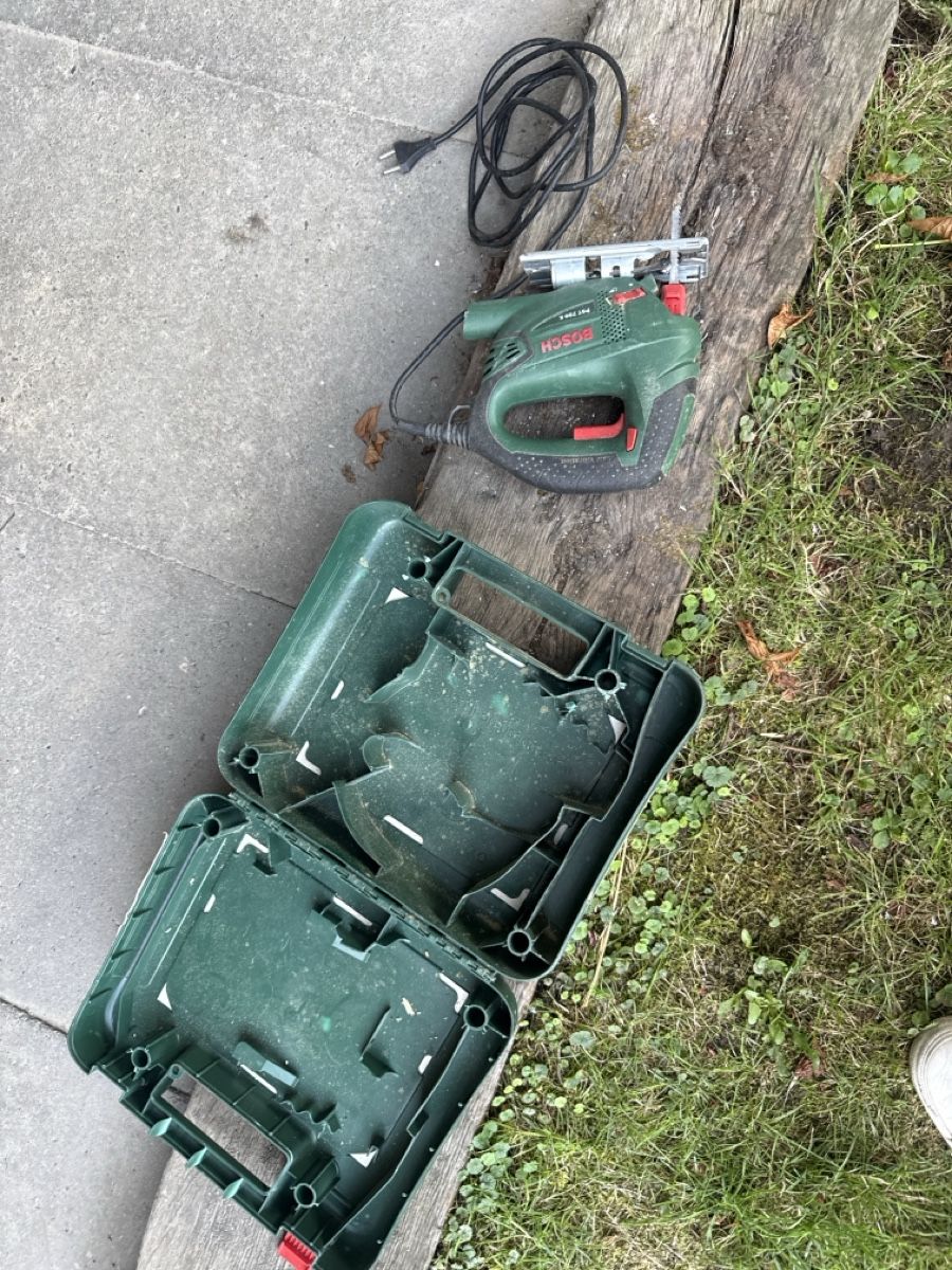 Seghe: Bosch PST 700 E Stichsäge mit Koffer  – Usato da Langnau i. E. venduto da Acrjl