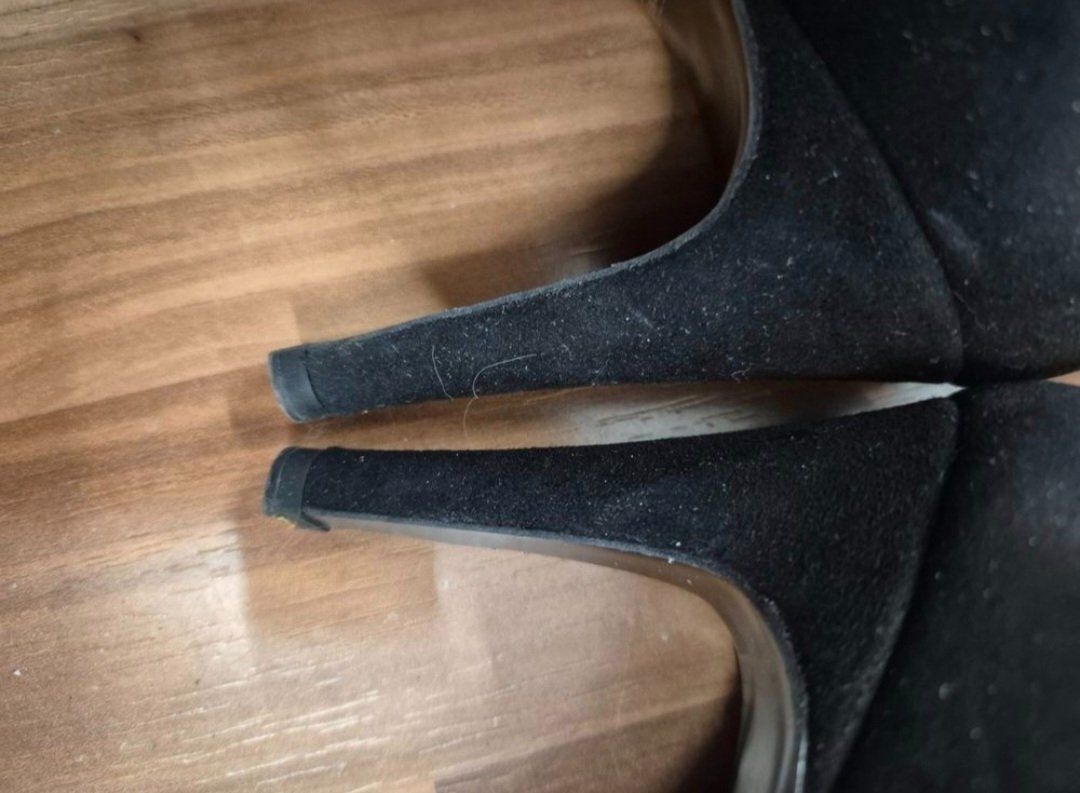 Scarpe da donna: Schwarze Pumps Gr. 39 - Roberto - Wildleder K32 – Usato da Bern venduto da len_vc5x 4