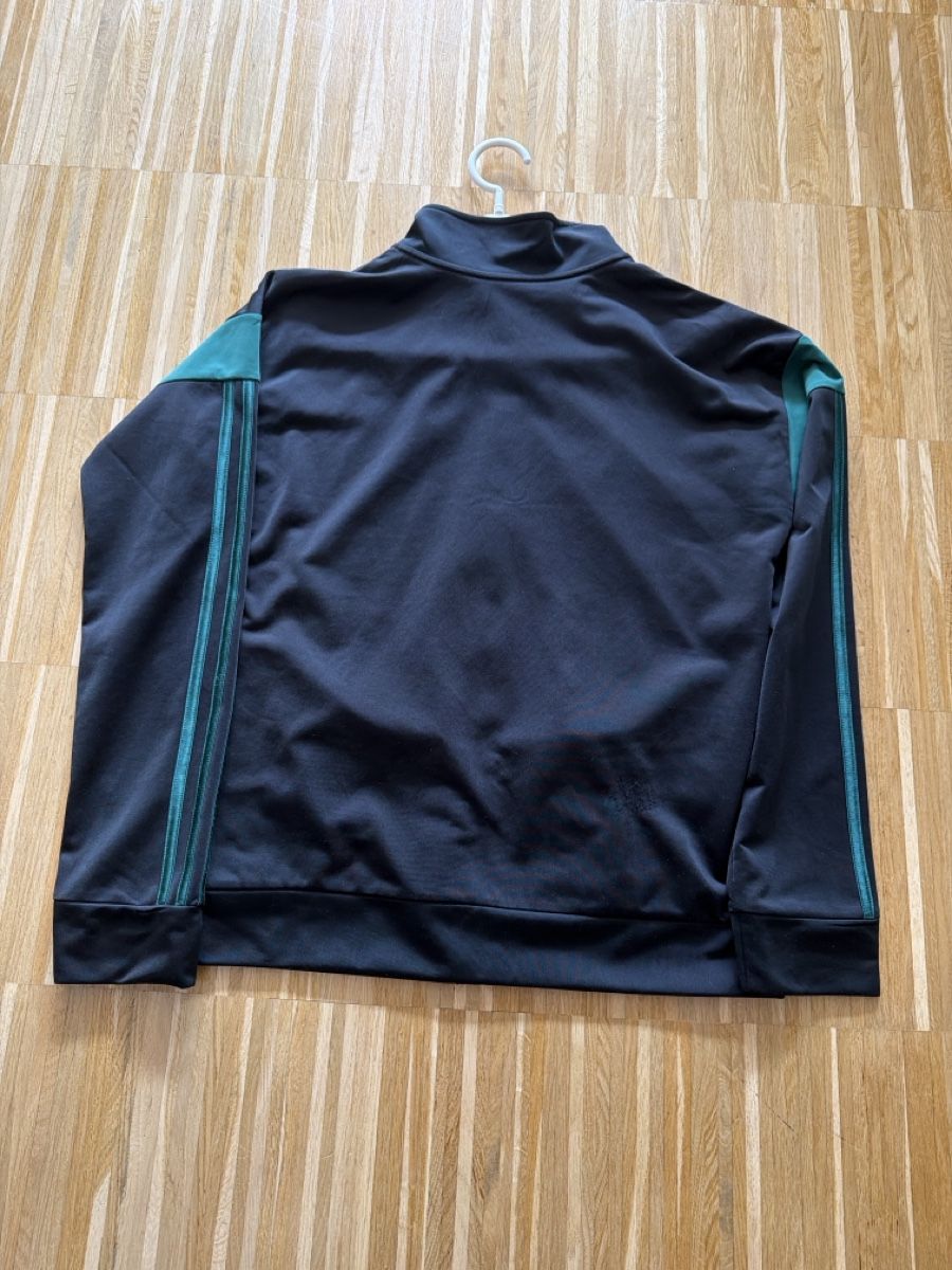 Adidas Giacche & Cappotti: Adidas Jacke schwarz  – Usato da Zürich venduto da ros_jy6w 2