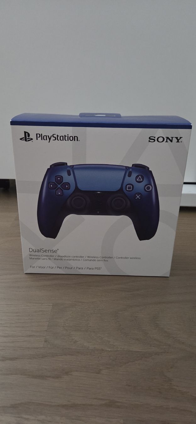 Sony Controller: Sony PS5 DualSense Controller neu – Neu und originalverpackt aus Einsiedeln von Helvetios