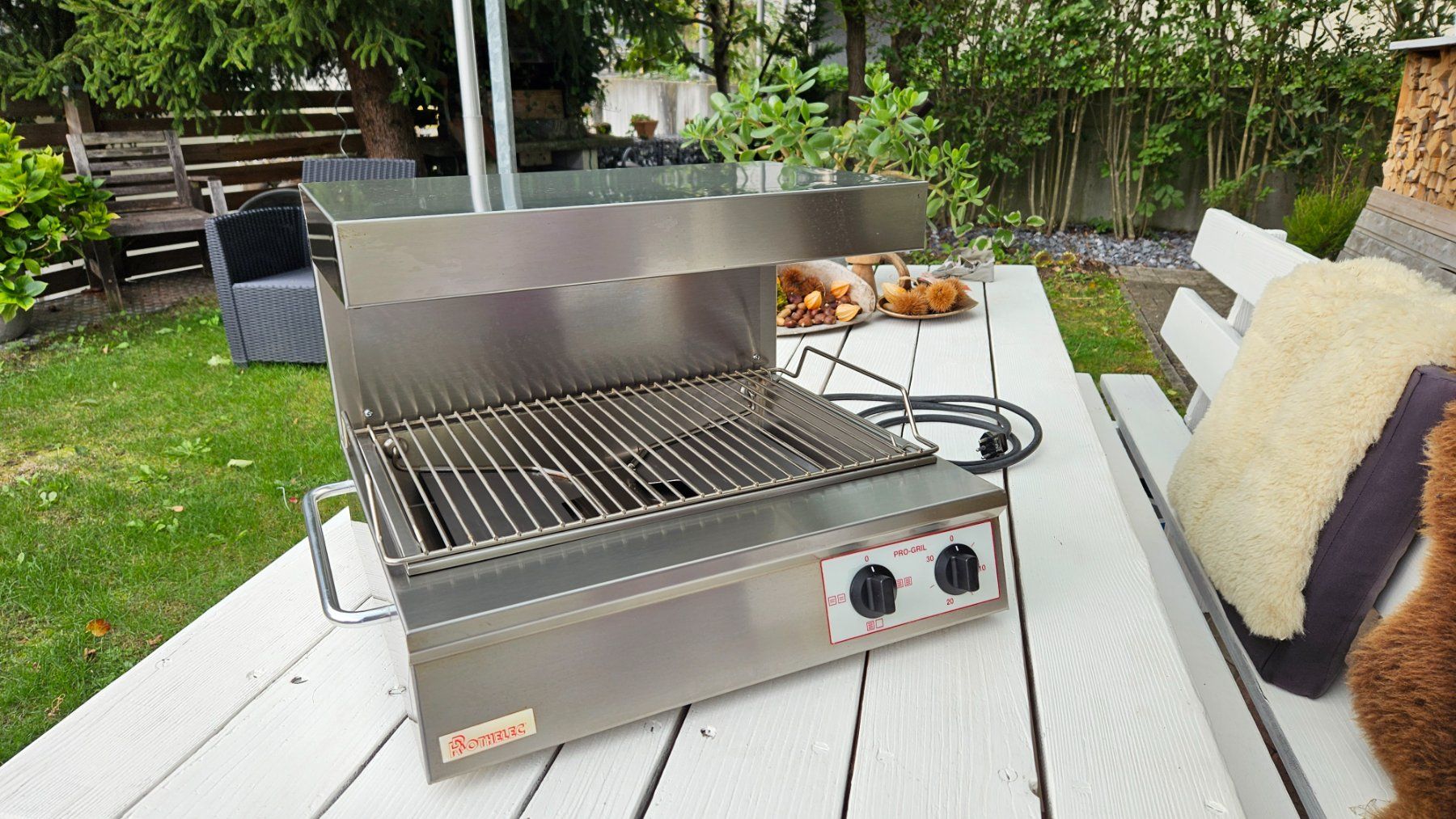 Salamander Elettrodomestici da cucina: Professioneller Salamander  Rothelec Grill – Usato da Untervaz venduto da FullFlap777 2