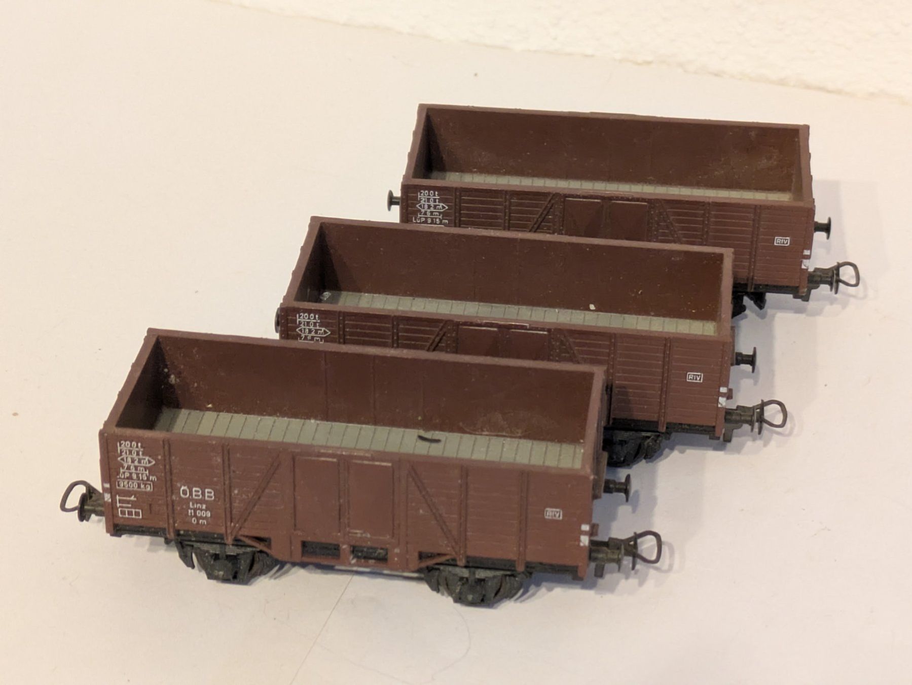 Kleinbahn Modellini di ferrovie: 3 offene Güterwagen – Usato da Büttikon AG venduto da bae_98h5 1