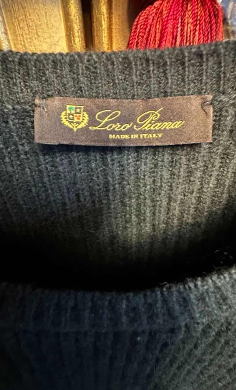 Loro Piana Maglioni & Felpe: Pull Loro Piana 100 % cachemire de haute qualité avec châle – Usato da Genève venduto da Mycollection 3