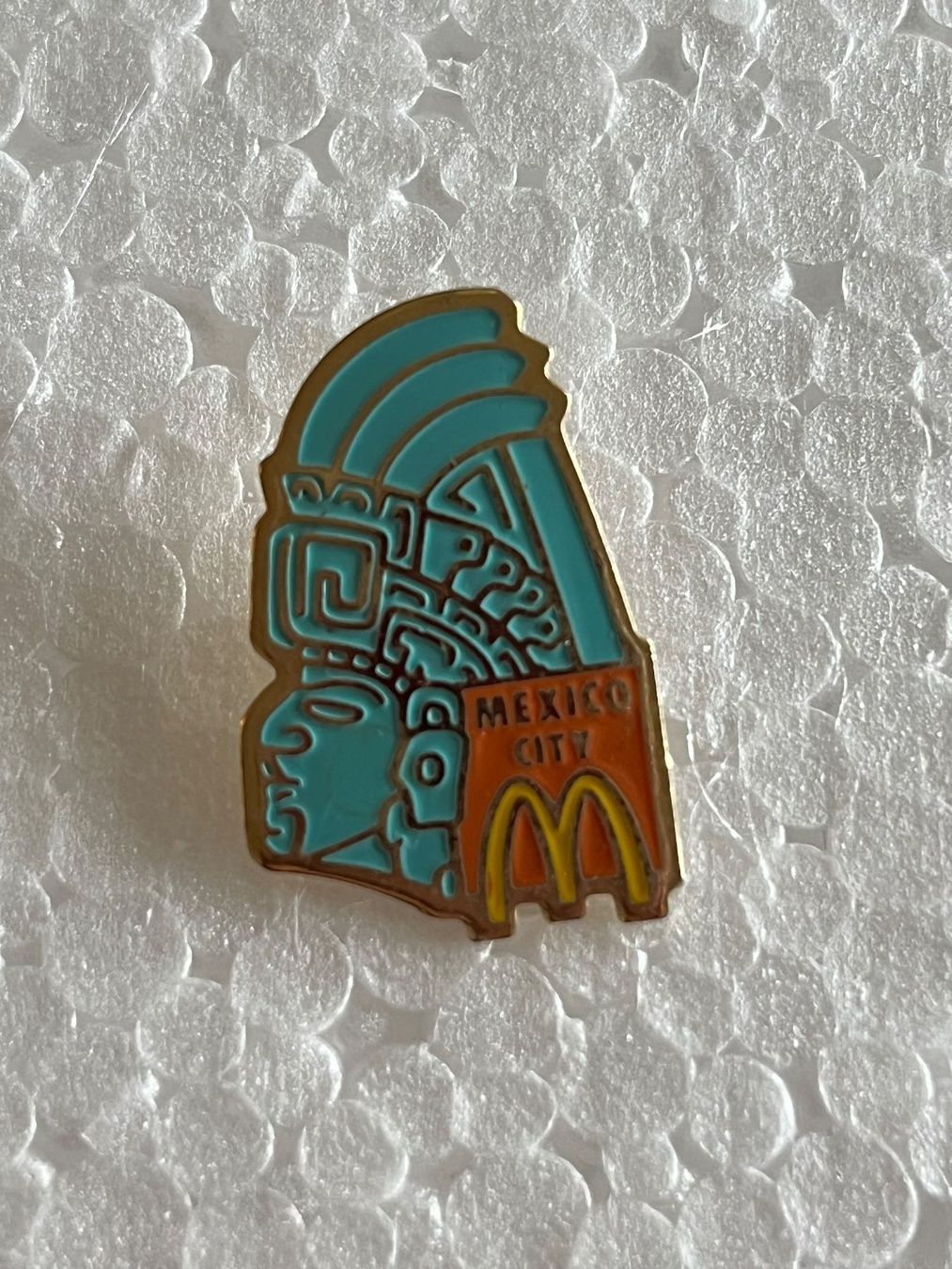 Mc Donald's Placchette & Badge: Sammel-Pin: McDonald's Mexico City – Usato da Zürich venduto da Gurkis