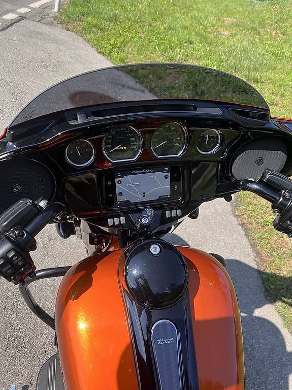 Harley-Davidson Chopper: Harley street glide special 114 – Usato da Les Monts de Corsier venduto da fra_w7qf 3