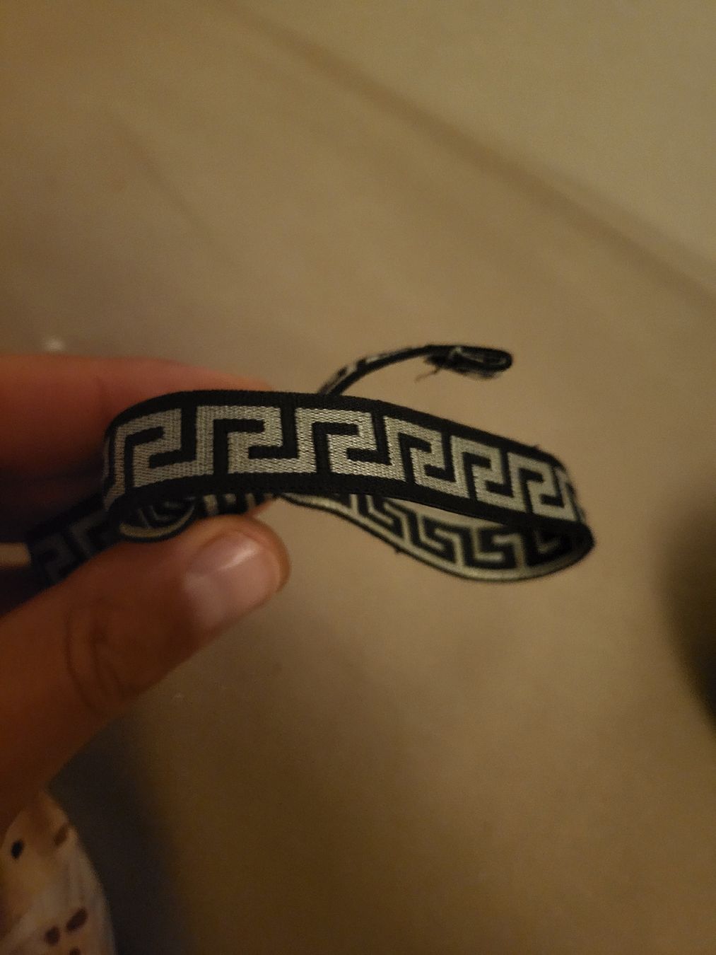 Versace Bracciali & Braccialetti: bracelet en tissu versace – Nuovo (secondo la descrizione) da Troistorrents venduto da ami_mzq5 1