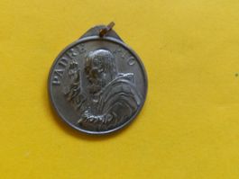 Médaille ancienne religieuse, Padre Pio