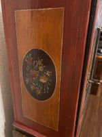 Wandschrank Holz handbemalt Bauernmalerei (Apotheke)