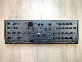 Oberheim TEO-5 Desktop synthétiseur – Garantie & Boîte)