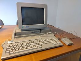 ATARI Mega STE inkl. SM124 Monitor/Maus/Tastatur/Kabel