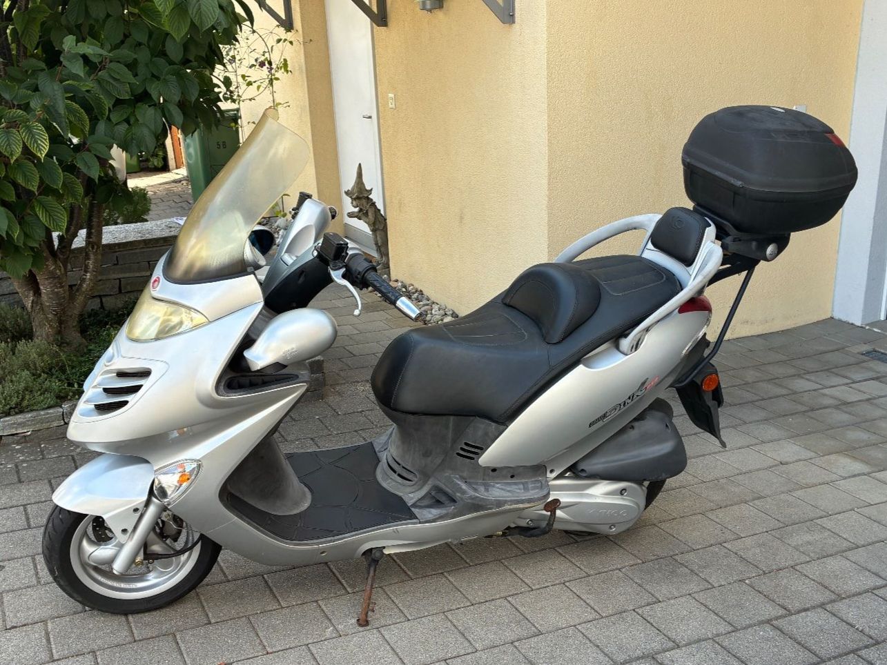 Kymco Autres: Roller Kymco Grand Dink 250 silber – D'occasion à Guntershausen par Gloominati
