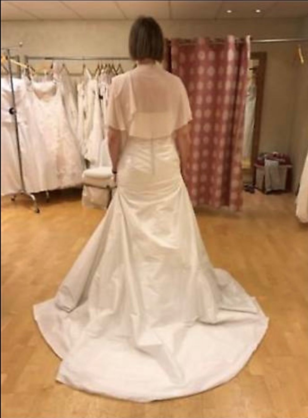 Vestiti: Hochzeitskleid – Usato da Däniken SO venduto da Seat01 2