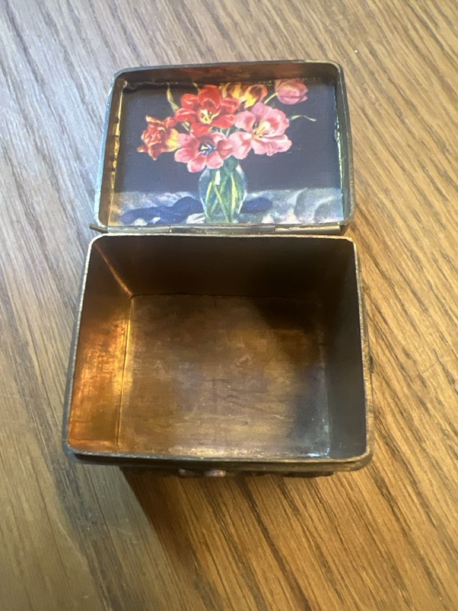 Cassapanche: Kleine antike Schmuckdose aus Messing (e) – Usato da Rorschach venduto da TimelessTrading 3
