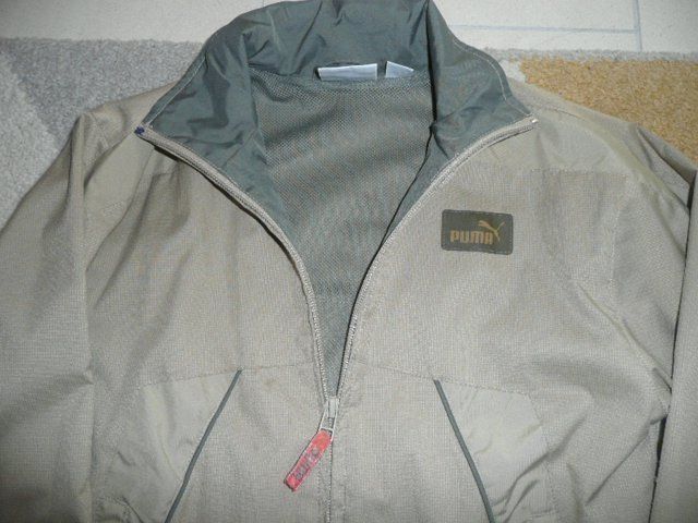 Puma Giacche & Cappotti: Windjacke von Puma Grösse 128 – Usato da Zug venduto da falama 1
