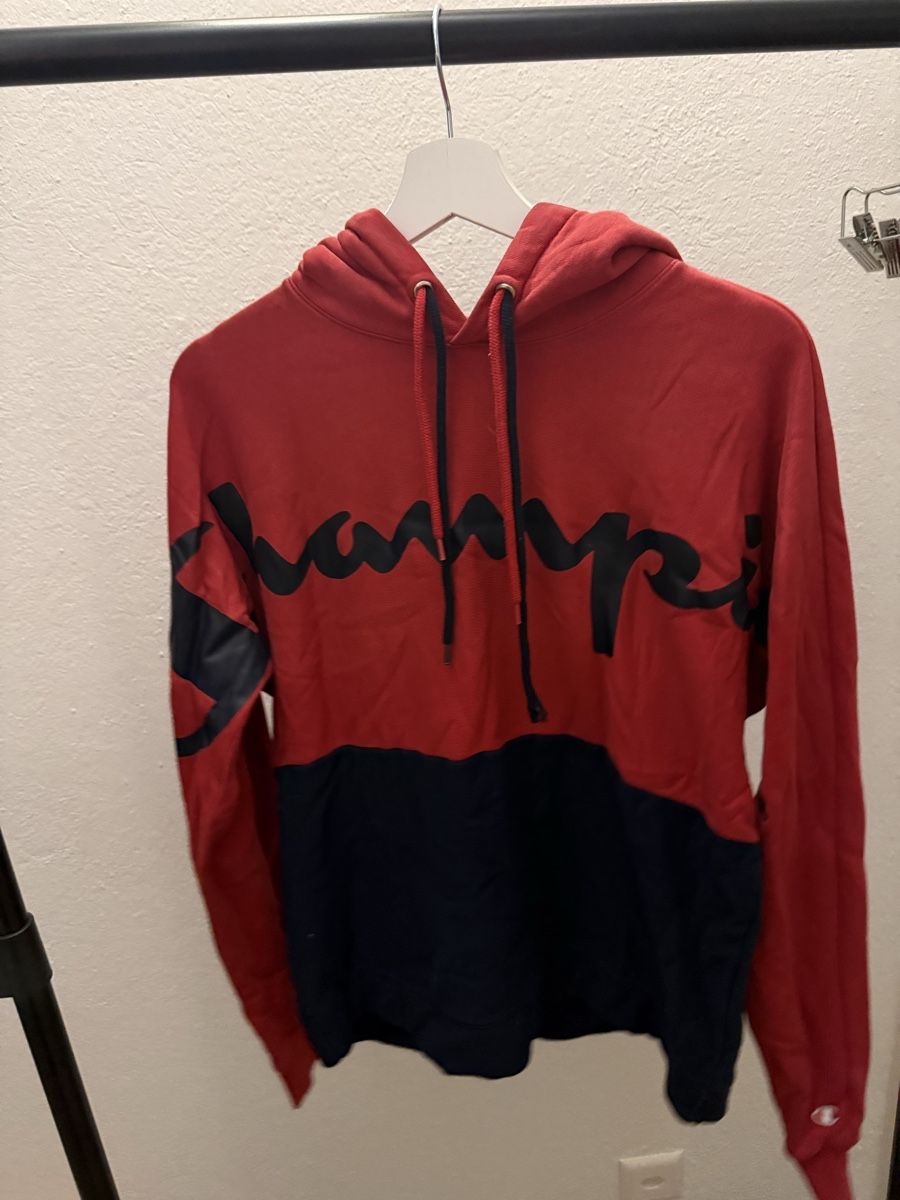 Champion Maglioni & Felpe: Champion Kapuzenpullover rot blau Grösse M  – Usato da Biberist venduto da bierikim 2