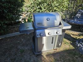 Gasgrill Weber Spirit E-320 gebraucht mit Gebrauchsspuren