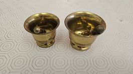 2 piccoli mortai in metallo