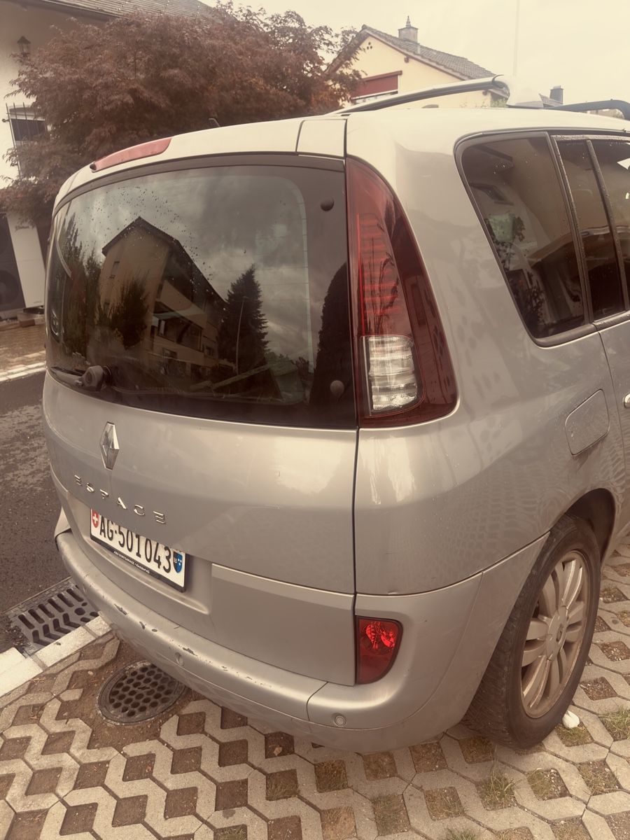 Renault Automobili: Renault Espace 7 platz 2.0 dCi jg2007 – Usato da Untersiggenthal venduto da kaanzurich 7
