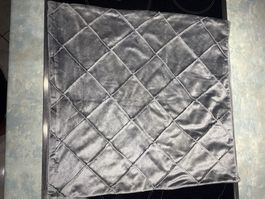 Kissenbezug grau gesteppt Samt 50x50cm guter Zustand