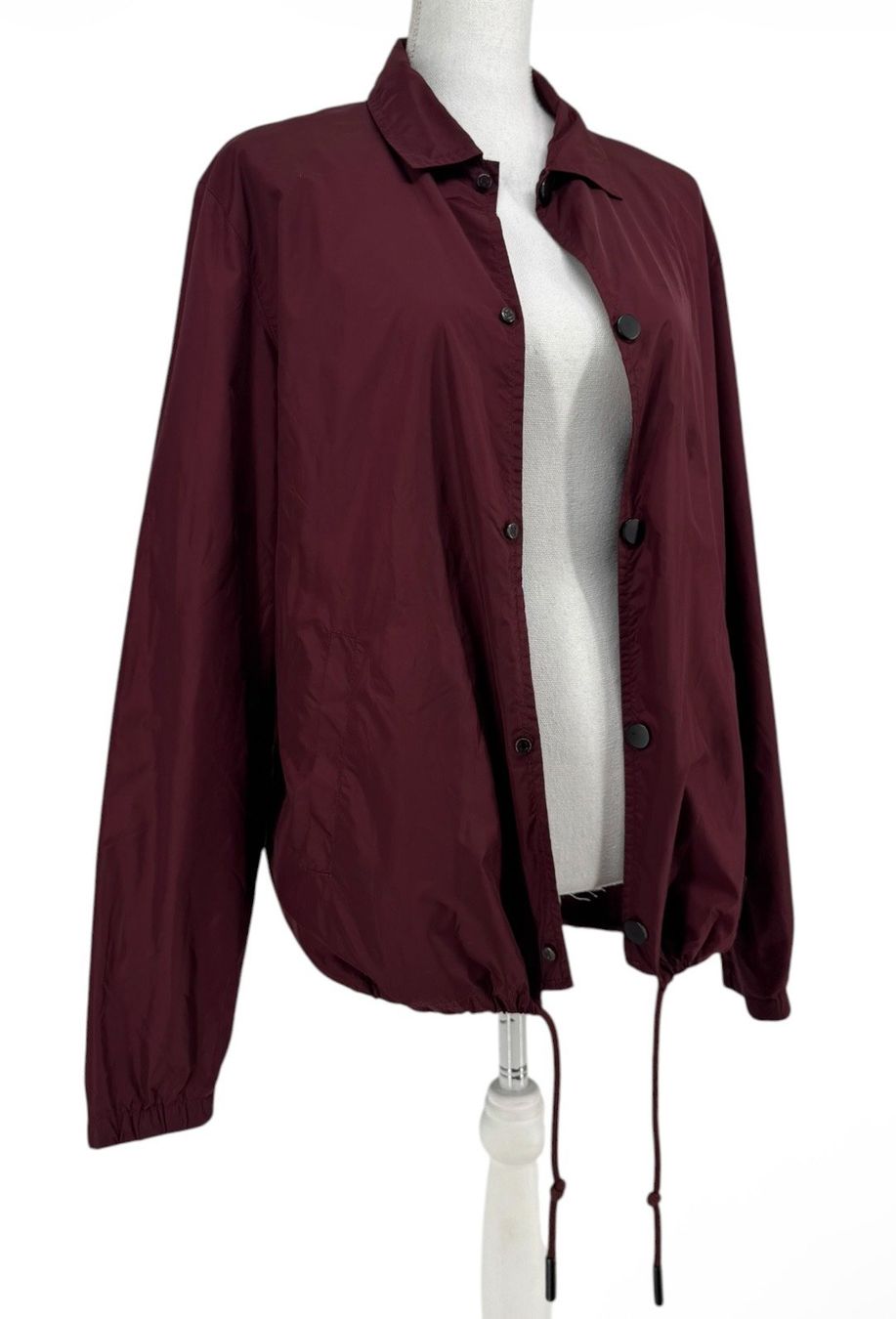 Acne Studios Jacken: ACNE STUDIOS Jacket Nylon, Bordeaux, boutons pressions, M – Gebraucht aus Lausanne von PlusValue_Lausanne 2