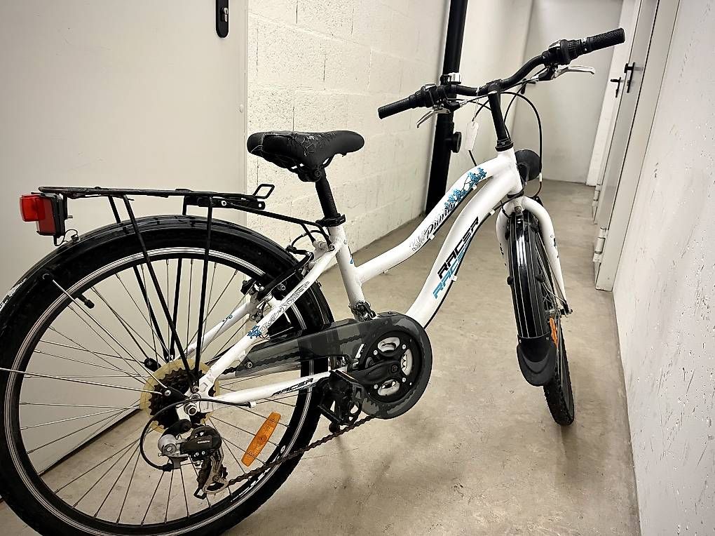 Biciclette: Vélo enfant 24 pouces – Usato da Geneve venduto da Jlinares 3