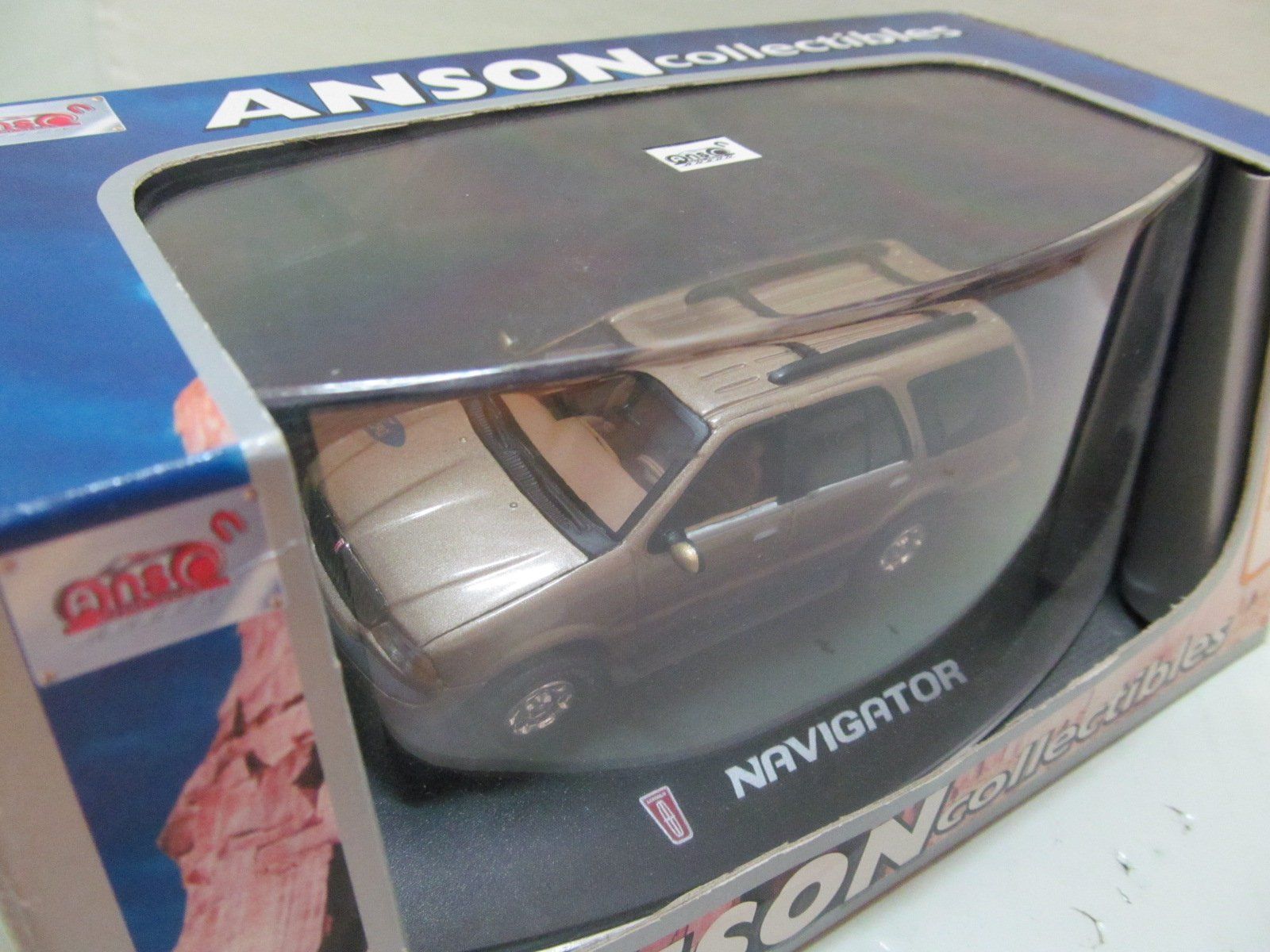 Anson Modellini d'auto: LINCOLIN  NAVIGATOR   1:43 ANSON – Nuovo (secondo la descrizione) da Grueningen venduto da malamut56 2