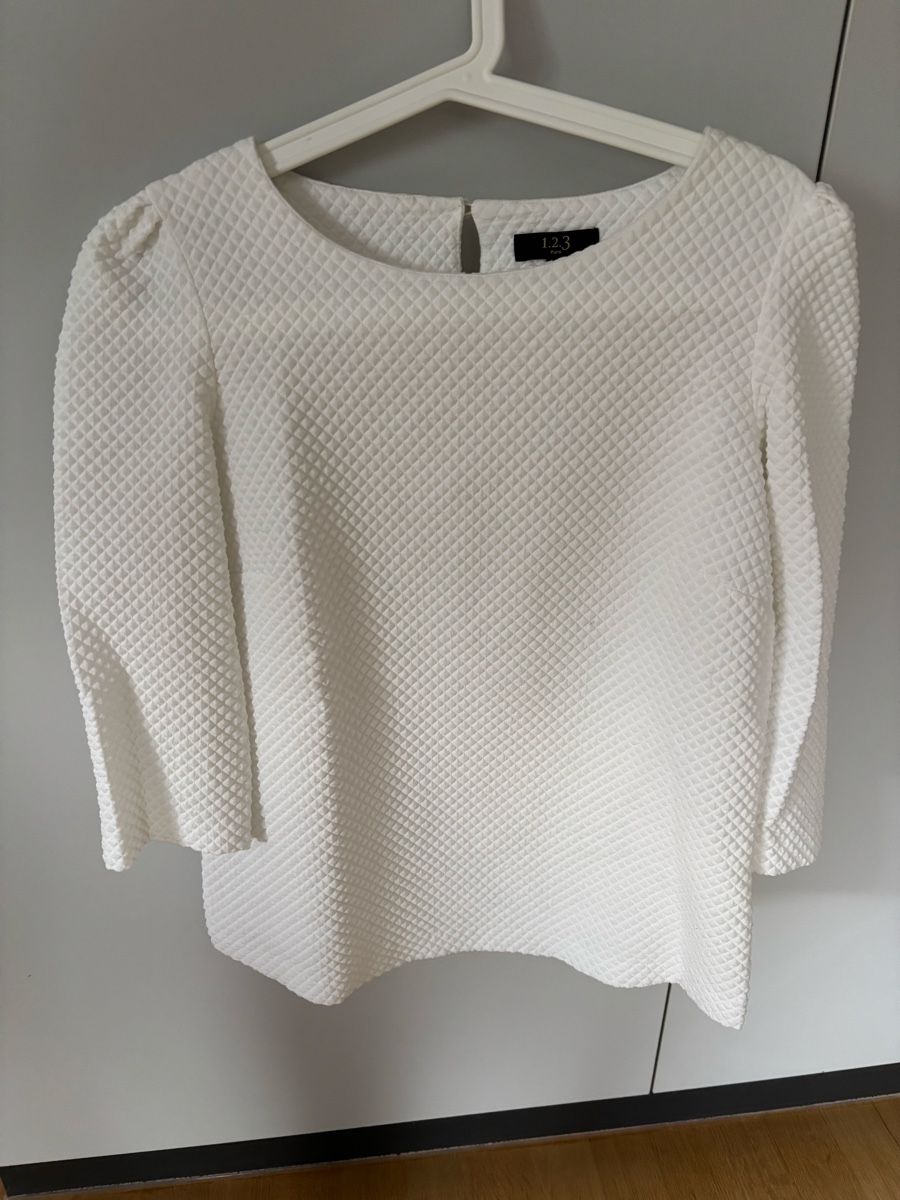 Maglioni & Felpe: Weiße Pulli 123 3/4 Arm - 36 – Usato da Fribourg venduto da dafral