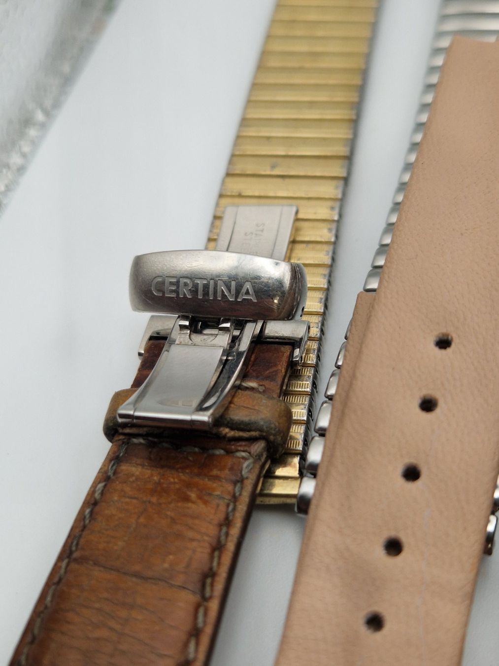 Armbänder & -reifen: Lot bracelet et boucles – Gebraucht aus Sembrancher von nat_k8yk 1