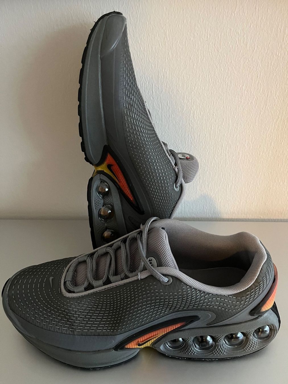 Nike Scarpe da uomo: Nike dn Sneakers – Usato da St. Gallen venduto da Nickat