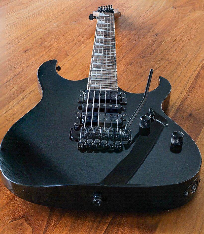 Ibanez Musikinstrumente: Guitare Ibanez RG370DXZ – Neu (gemäss Beschreibung) aus Colombier NE von rob_h775 4