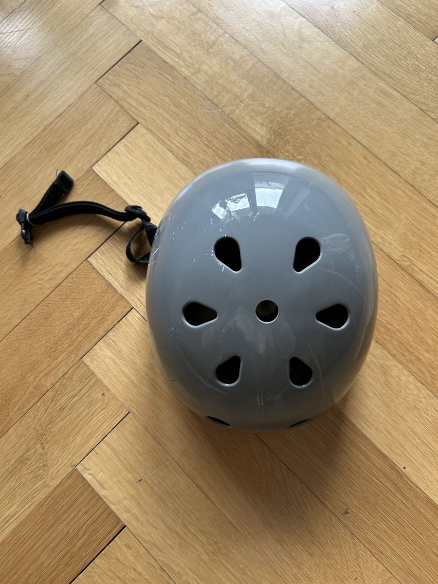 Caschi: Velohelm REID (55-58) – Usato da Basel venduto da stb_27 1