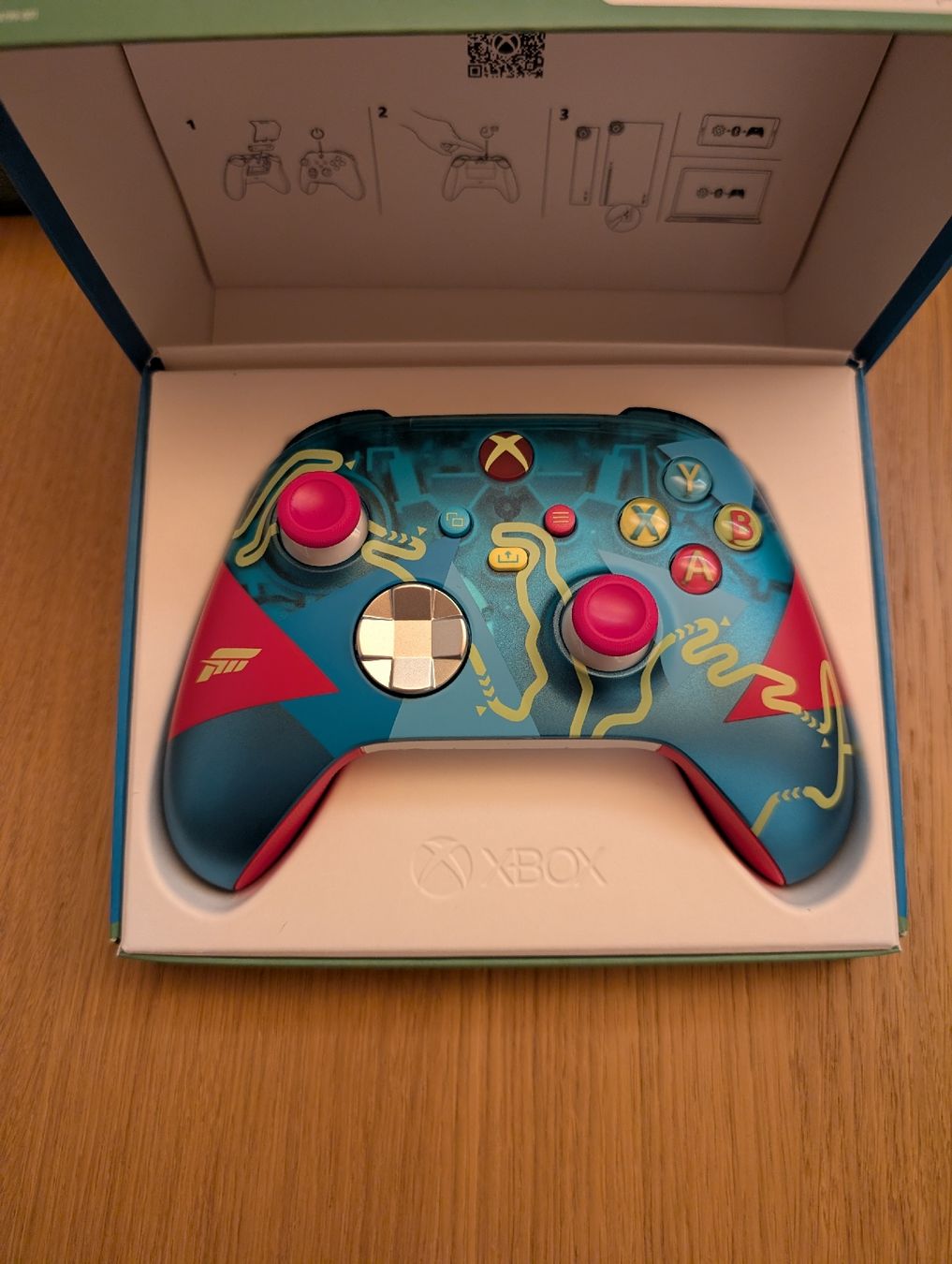 Microsoft Controller: Xbox Conroller Forza Horizon 6 Limited Edition – Nuovo (secondo la descrizione) da Herzogenbuchsee venduto da Nitrocircus1512 2