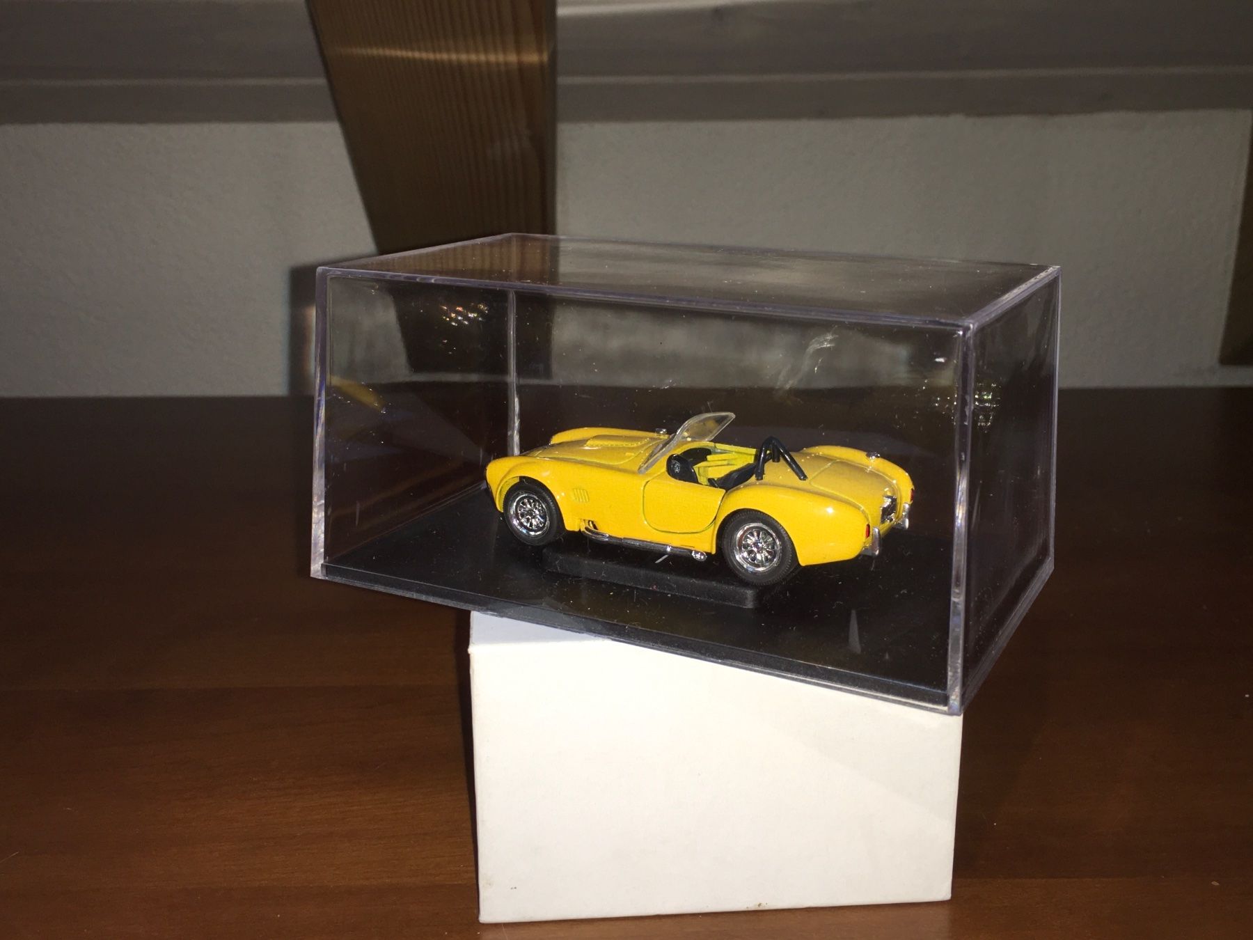Shelby Collectibles Modellautos: AC Shelby Cobra 427 S/C 1/43 – Gebraucht aus Wohlen AG von PrivatSammlung 3