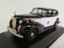 PACKARD SUPER 8 1940 BERLINE SERVICES  1:43  REXTOYS