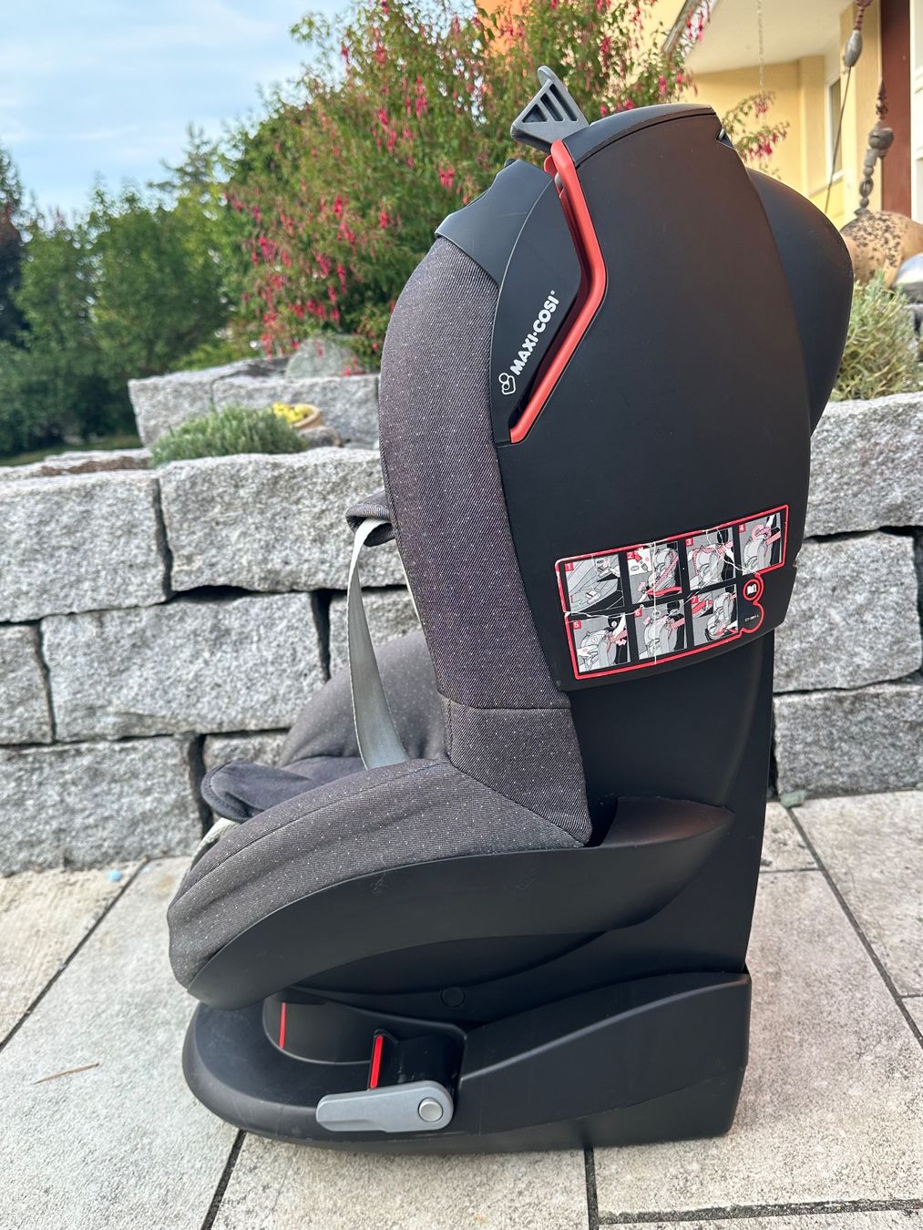 Maxi-Cosi Seggiolini per auto: Kindersitz Maxi Cosi Tobi, 9-18 kg – Usato da Seuzach venduto da Leli.91 5