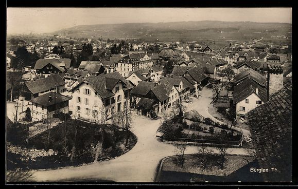 Cartoline postali: Bürglen /Th., Ortsansicht aus der Vogel – Usato da Berlin venduto da bartko-reher