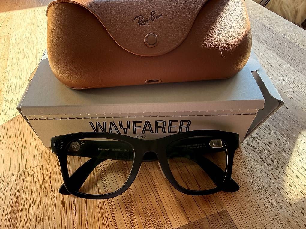 Ray-Ban Brillen & Gläser: Ray Ben META Wayfarer Matte Black GEN 2 – Gebraucht aus St. Moritz von Stephie22