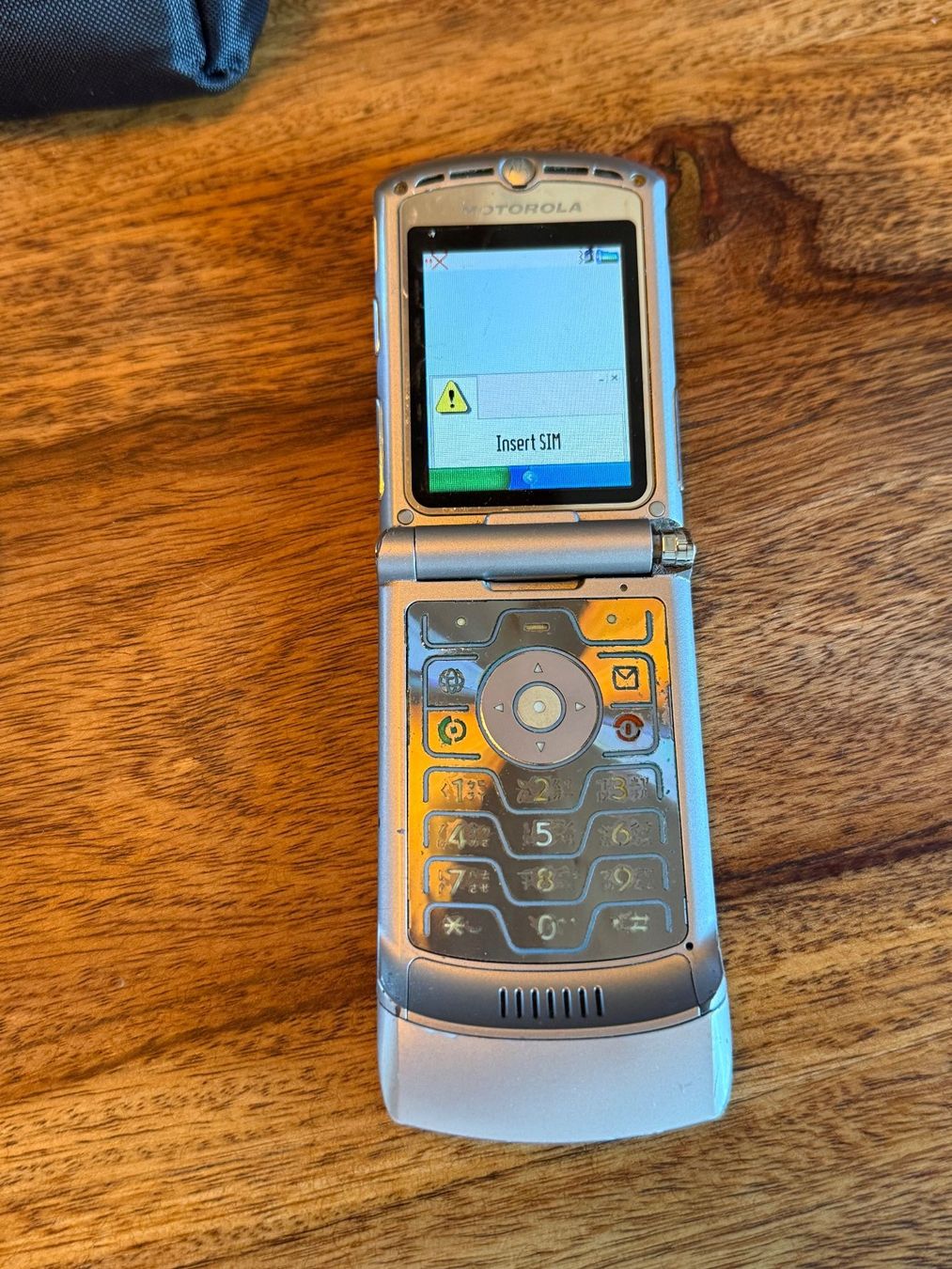 Motorola Handys / Smartphones: Motorola RAZR – Gebraucht aus Reinach BL von the_Advocat 1