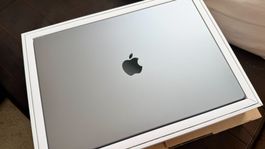 🚀 16" MacBook Pro M1 Max (2022) – 64GB Ram, 1 TB SSD