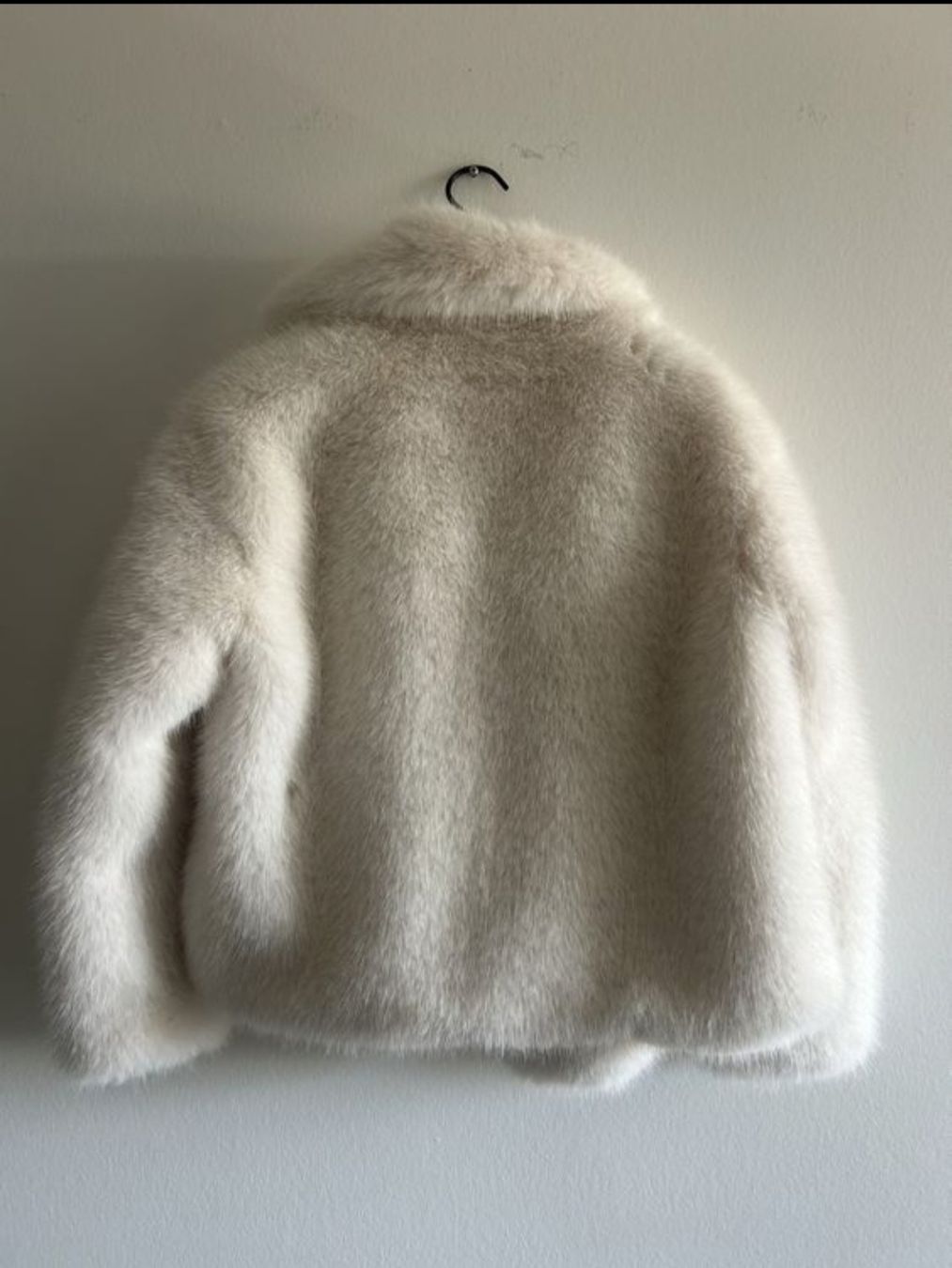 Zara Giacche: ZARA KUNSTFELL S/M – Nuovo (secondo la descrizione) da Wolhusen venduto da bryman 1