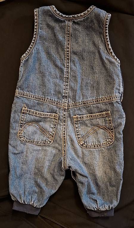 Hosen: Jeanslatzhose Gr.62 – Gebraucht aus Noflen BE von gab_lj9f 1