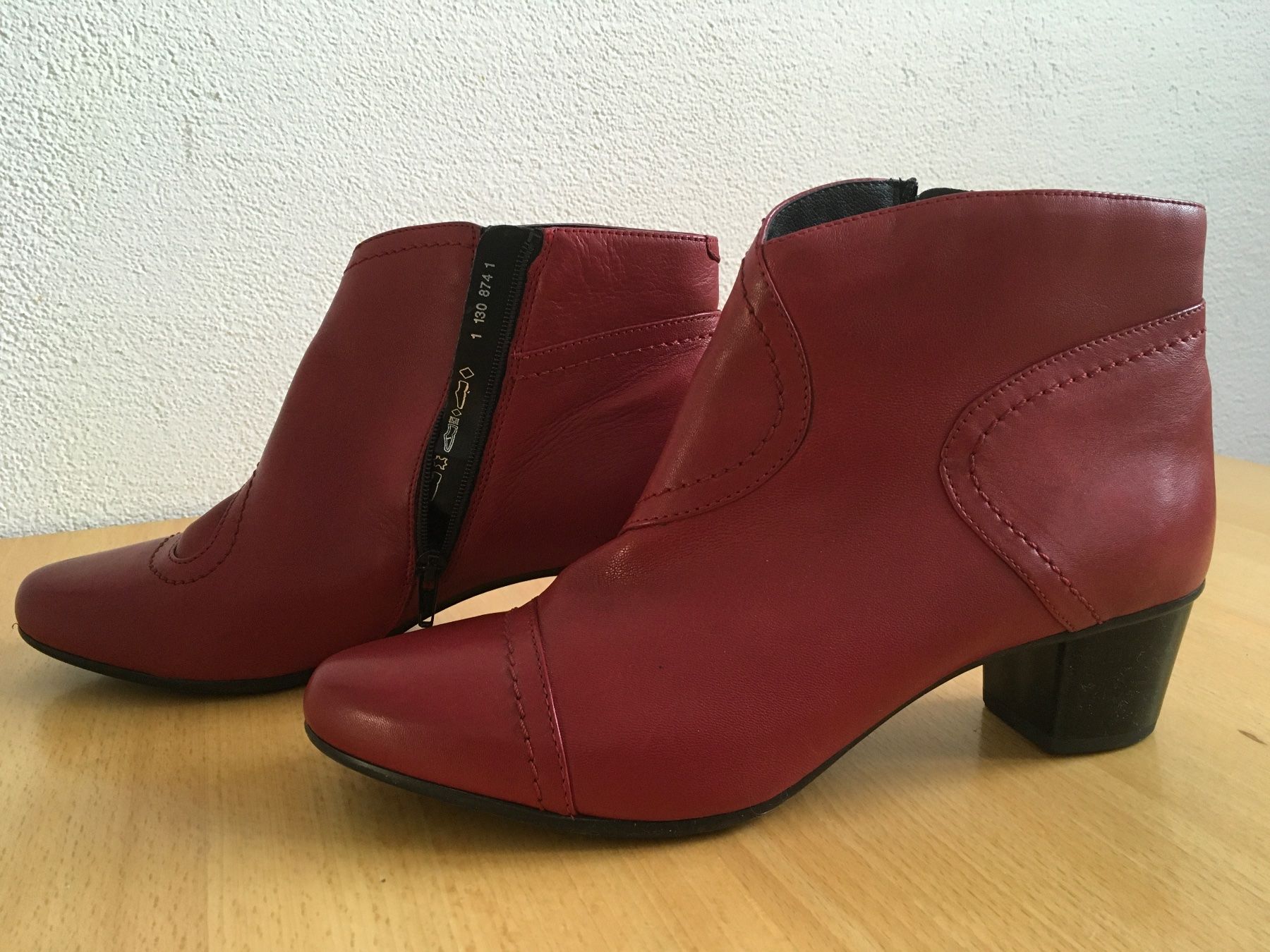Scarpe da donna: Stiefeletten, Rot, Leder, neu, Gr. 42, – Nuovo e nell'imballaggio originale da Bern venduto da antigua13 1