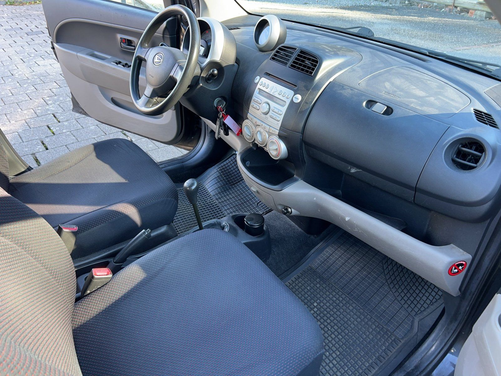 Daihatsu Automobili: Daihatsu Sirion mit Klima – Usato da Kölliken venduto da Apollo74 7