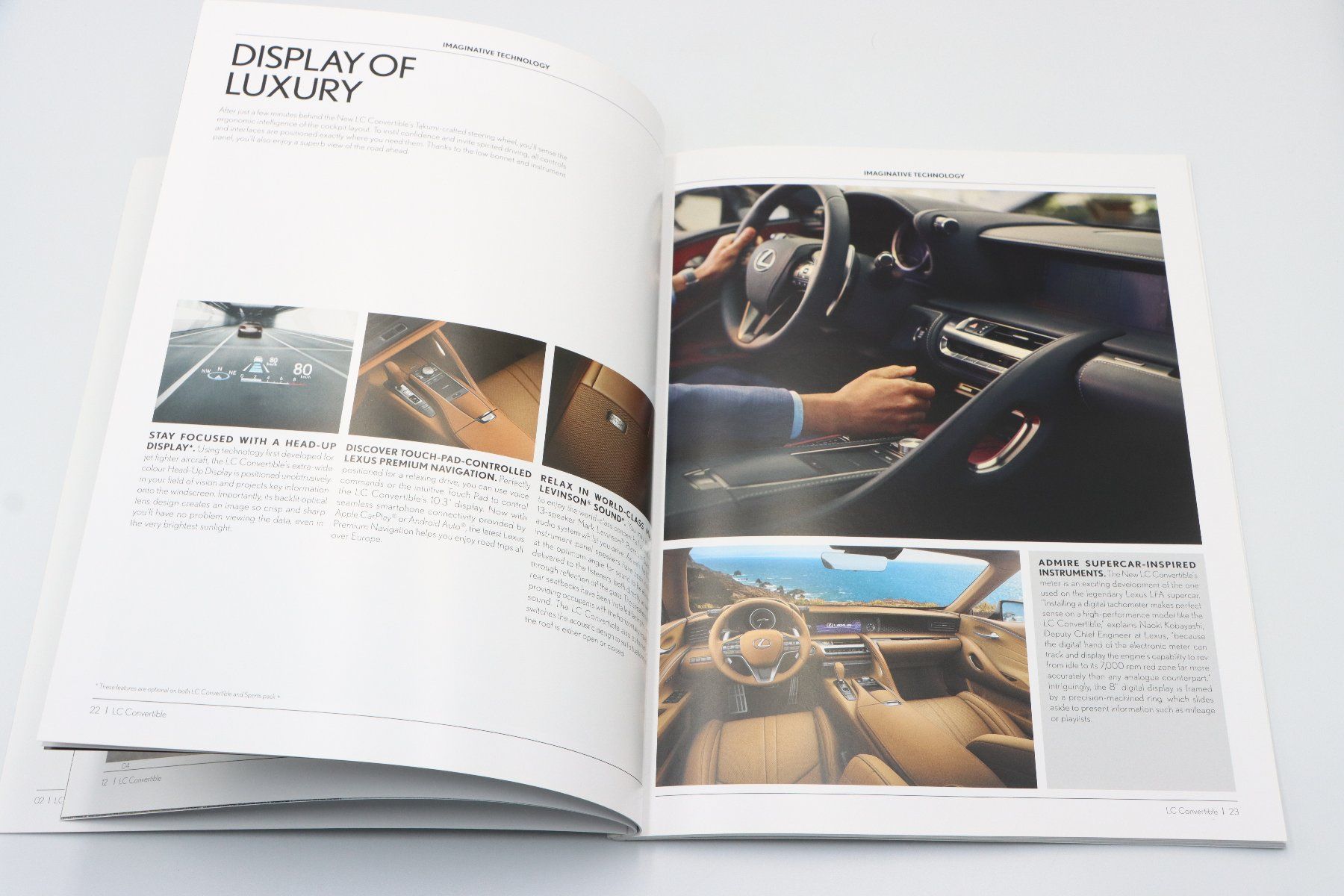 Lexus Documenti: Lexus LC 500 Convertible 2020 Prospekt – Usato da Bühl b.Aarberg venduto da Collectorpassions 5